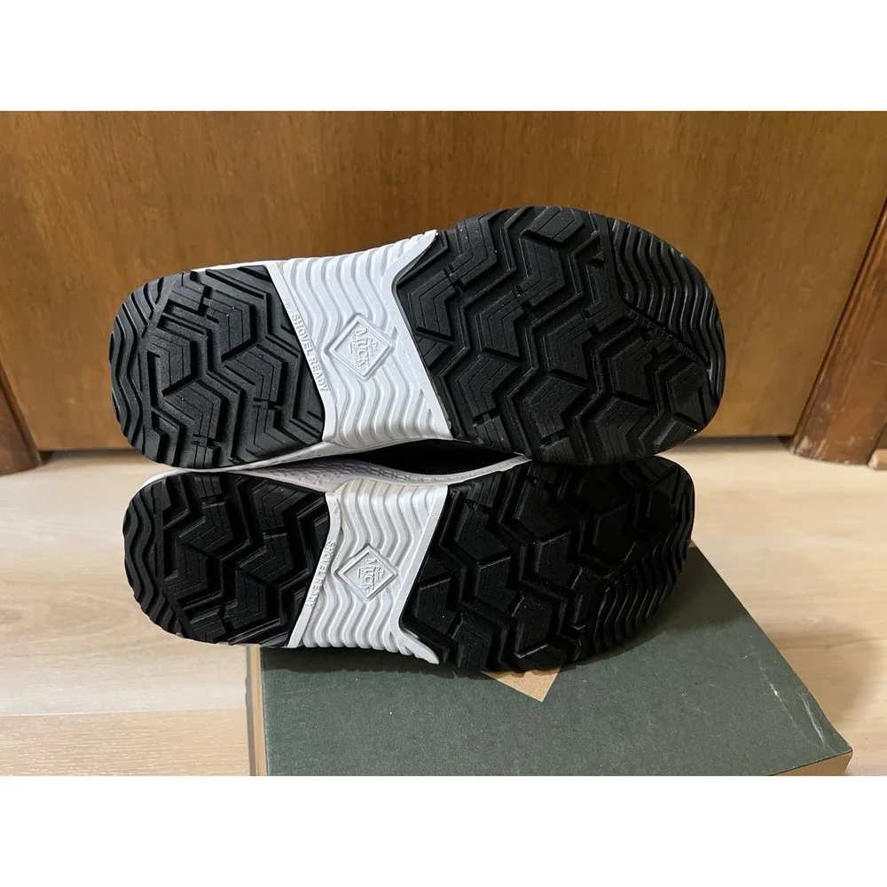 Muck Women's Outscape Low Black‎ Size 5.5 New In Box Shoes Original Muck Boot